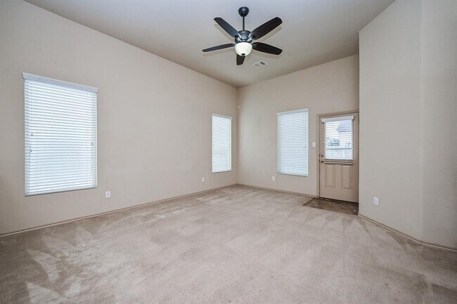 Building Photo - 20603 Flintoff Ln