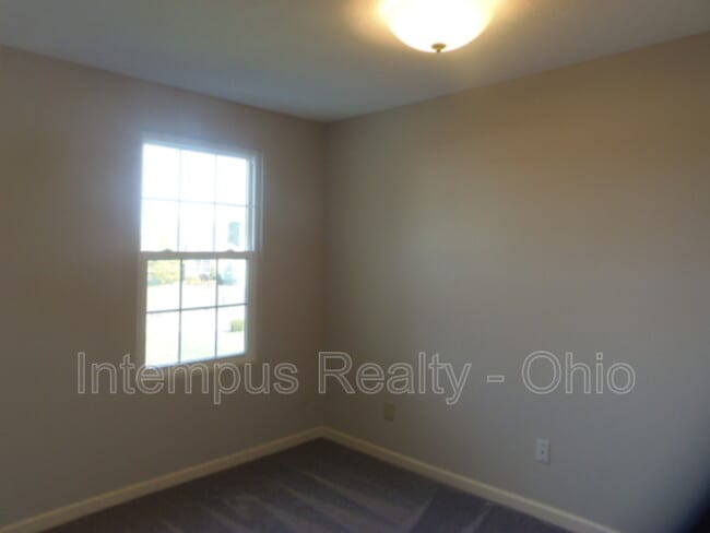 Building Photo - 516 Ironhorse Dr