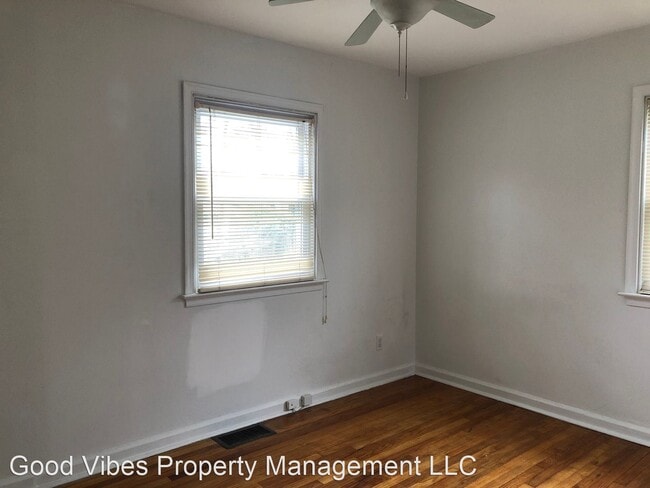 Building Photo - 3 br, 1 bath House - 2214 Liberty St