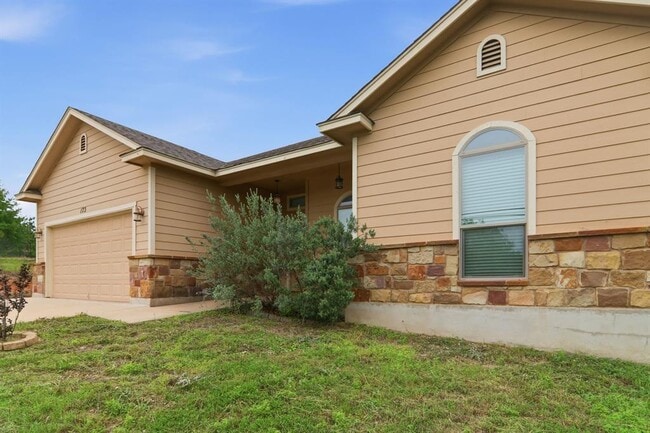 Building Photo - 173 Kipahulu