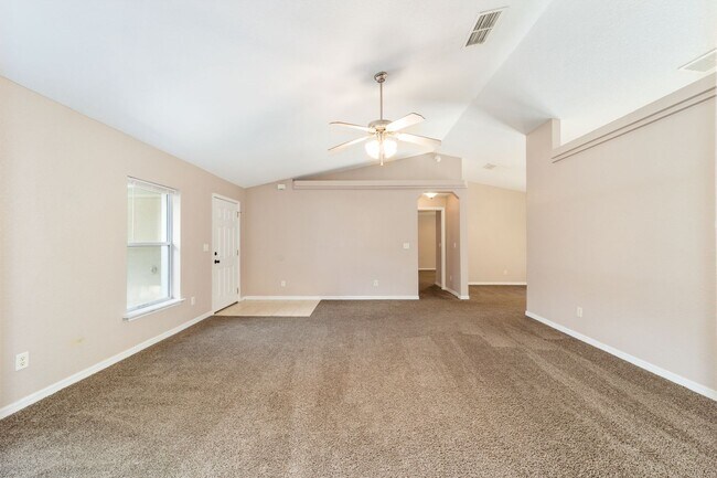 Building Photo - Peaceful 3-Bedroom Home with Open Floor Plan & Two-Car Garage in Rainbow Lakes Estates!