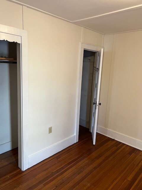 Building Photo - 108 Lake Hill Rd