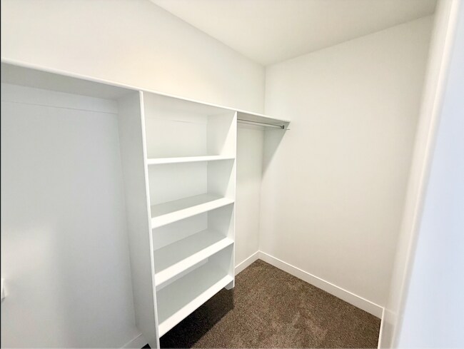 Building Photo - 4135 El Capitan Wy