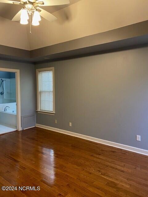 Building Photo - 1004 Shetland Dr