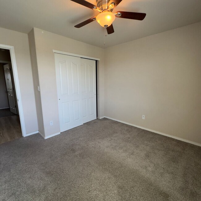 Building Photo - 4 Bedrooms, 3 Baths, a Pool, and Solar Panels!