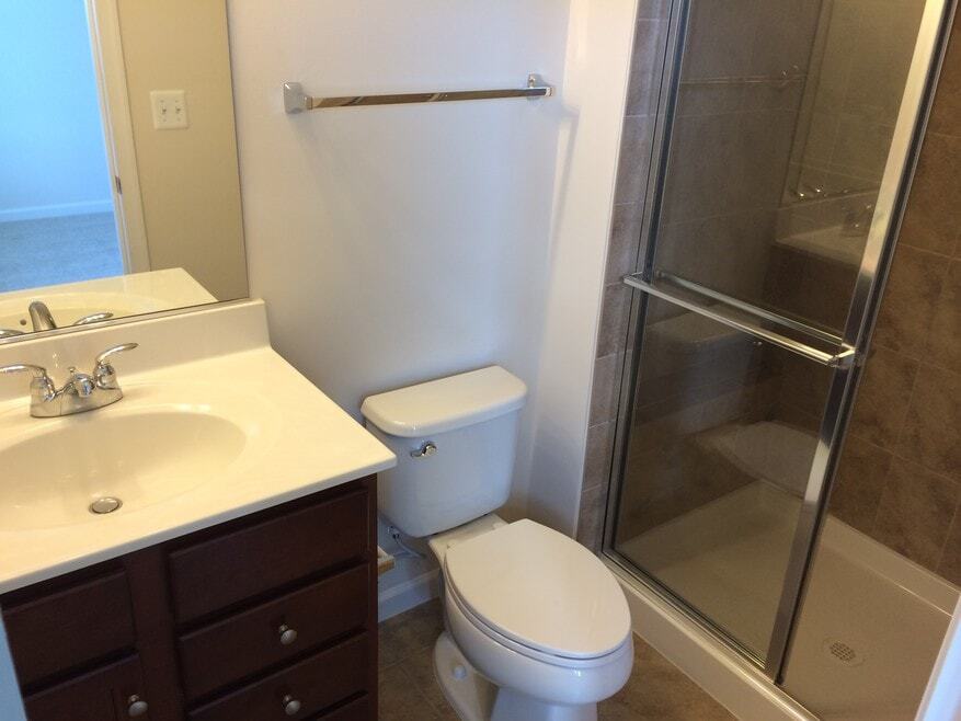 Building Photo - 8275 Heritage Crossing Ct