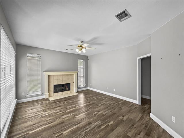 Building Photo - 2132 Cliffside Dr