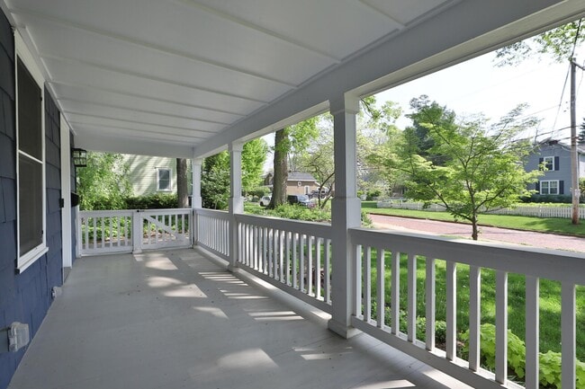 Building Photo - 125 S Knox St