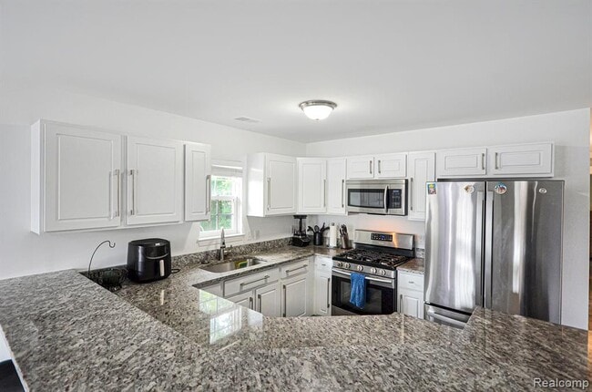 Building Photo - 8425 Williamstown Dr