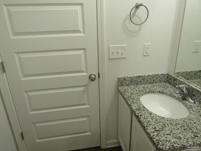 Building Photo - 7408 Oak Lake Blvd