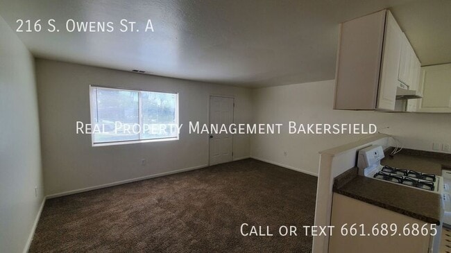 Building Photo - 216 S Owens St