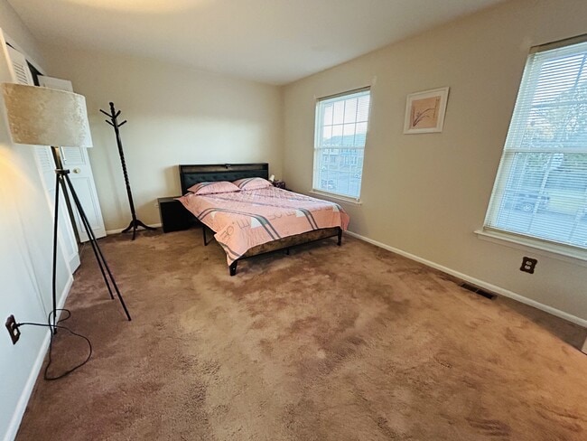 Building Photo - 3888 Chancery Ln