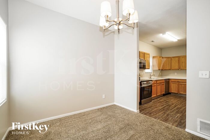 Building Photo - 4032 Summerstone Dr