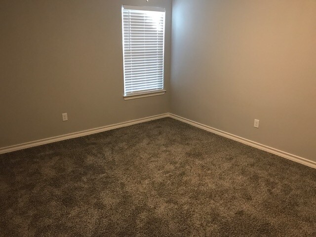 Building Photo - 2503 26th St