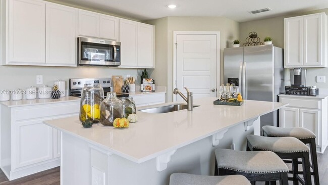 Building Photo - 4056 Giorgio Dr