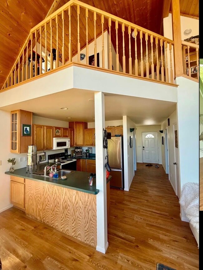 Building Photo - 41340 Crested Crane St