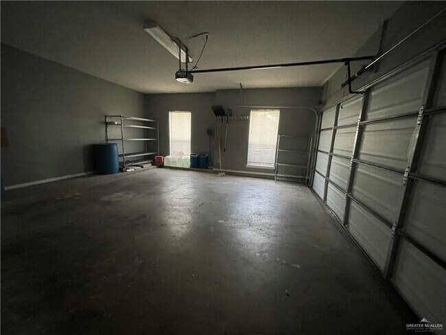 Building Photo - 22 Dove Ave