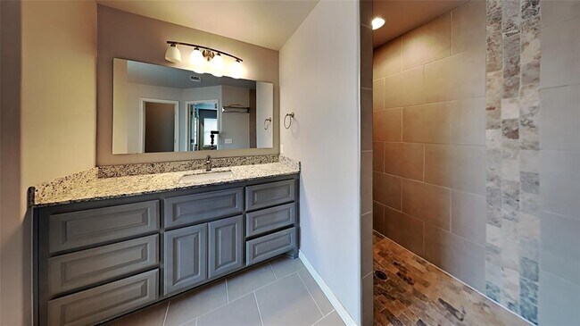 Building Photo - 8709 SW 66th Pl