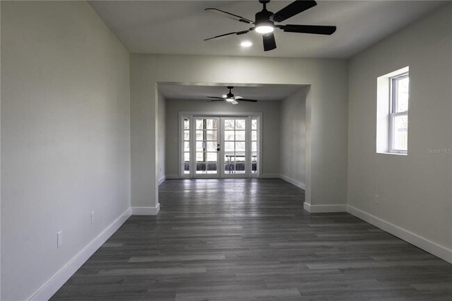 Building Photo - 9209 Kingsridge Dr