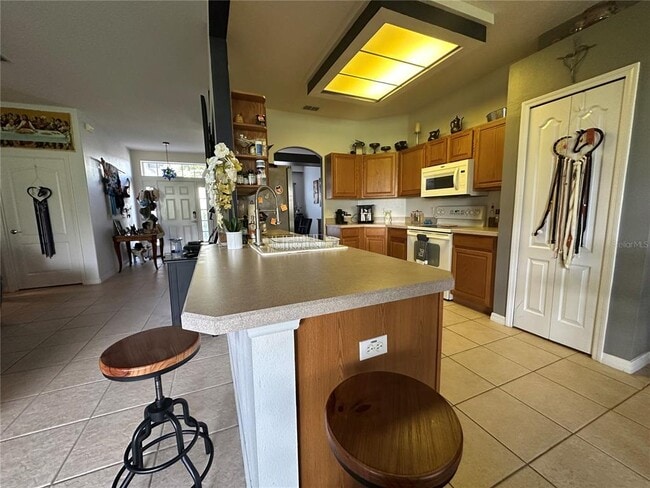 Building Photo - 3458 Chessington St