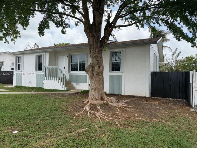 Building Photo - 9760 SW 210th St