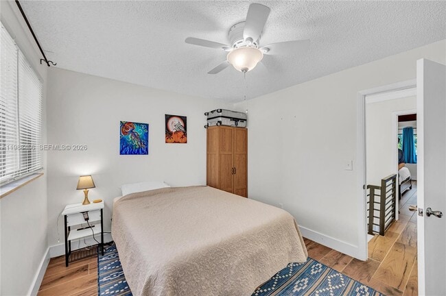 Building Photo - 7018 SW 53rd Ln