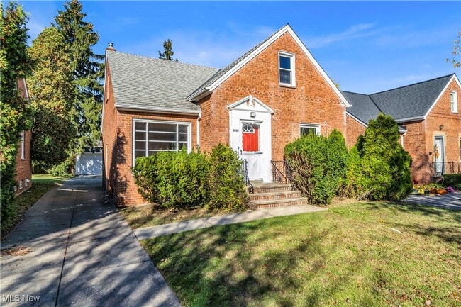 Building Photo - 4061 Verona Rd