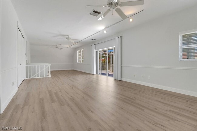 Building Photo - 1120 Sandpiper St