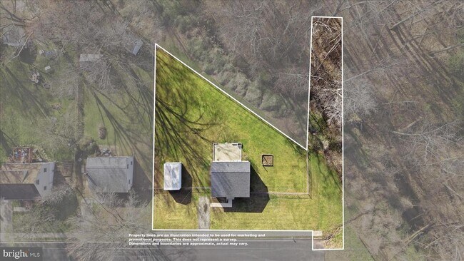 Building Photo - 1425 D St