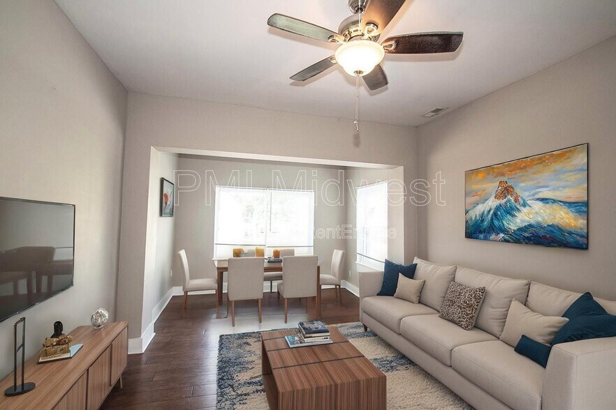 Building Photo - 2029 N College Ave