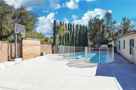 Building Photo - 1653 Honors Cir