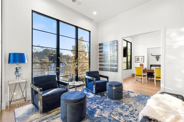 Building Photo - 3771 Almazan Dr