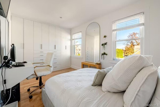 Building Photo - 151-05 20th Rd