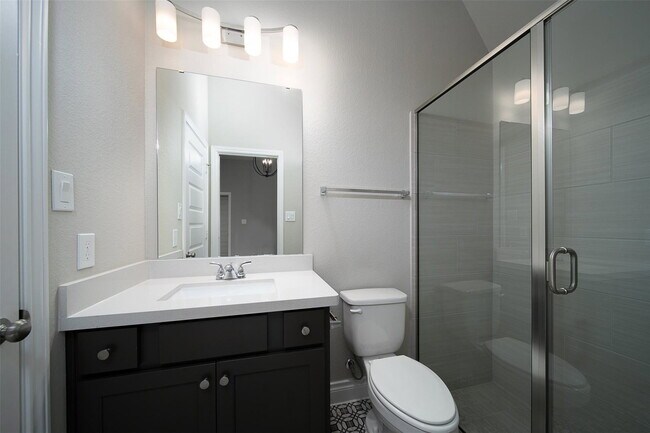 Building Photo - Azalea Crossing Court, Sienna, TX 77459 - 4 BR 3 BA single-family home