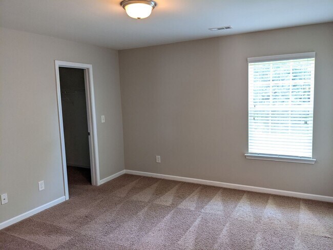 Building Photo - 6515 Eastfield Park Dr