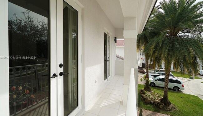 Building Photo - 7031 NW 113th Ct