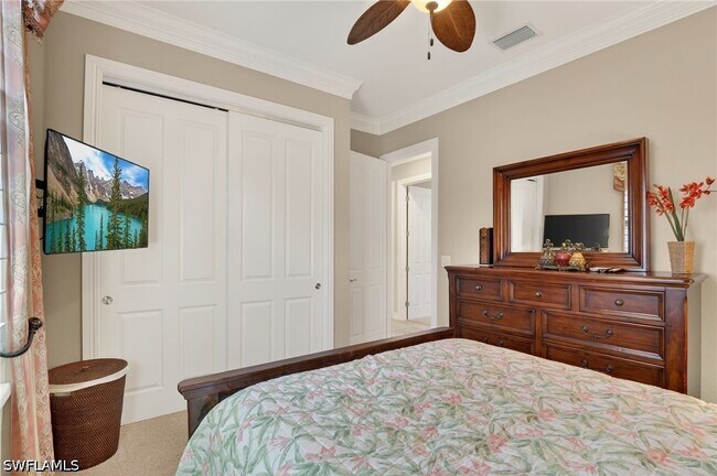 Building Photo - 7352 Lantana Way