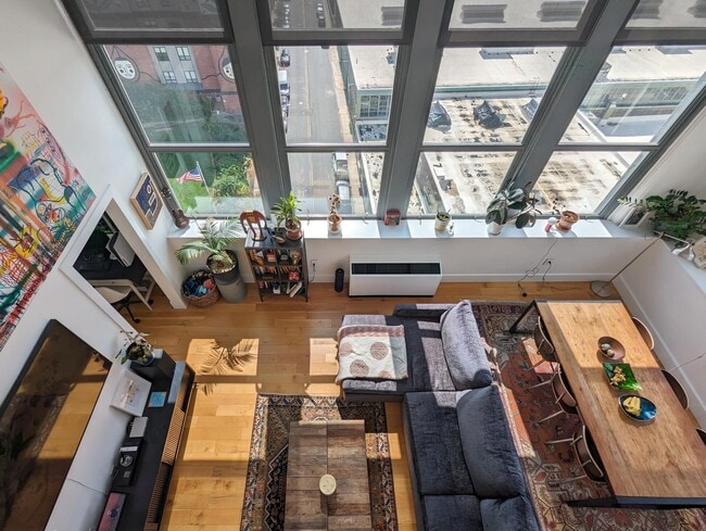 Building Photo - 50 Dey St