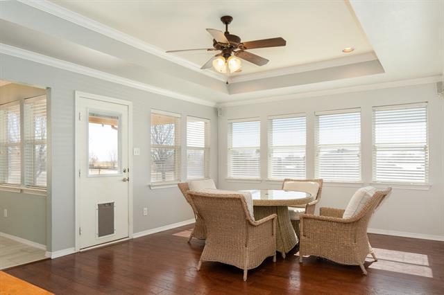 Building Photo - 115 Kenwick Ct