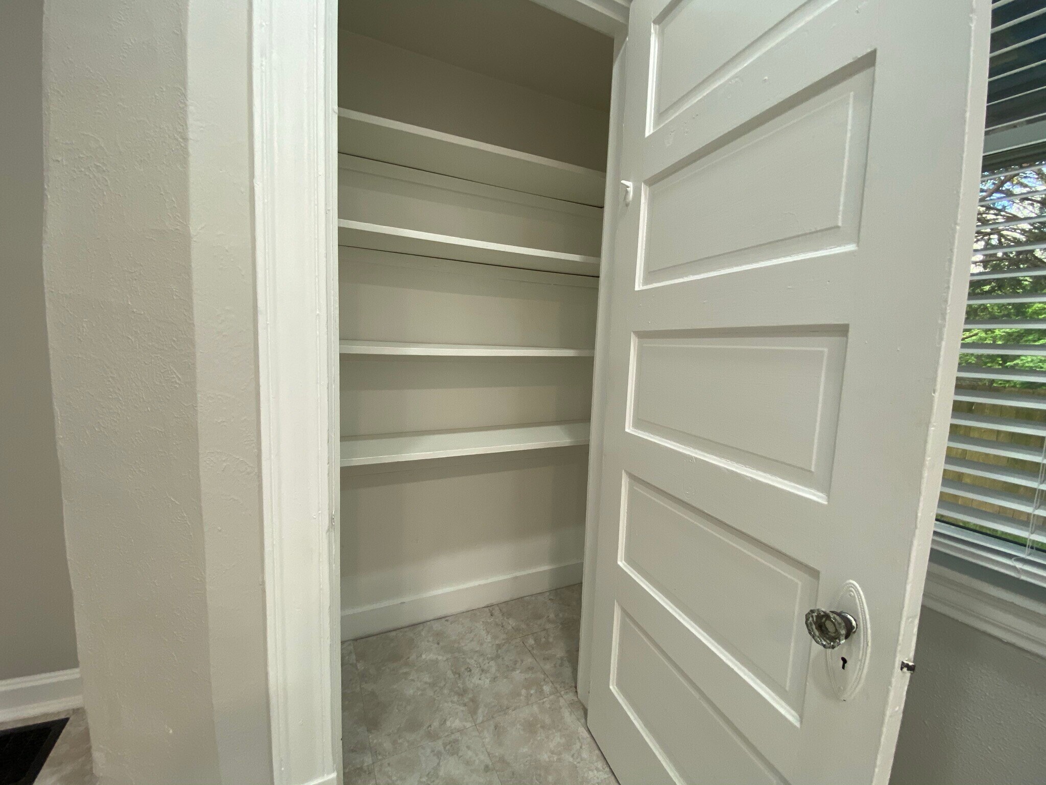 Building Photo - 4816 Myrtle Ave