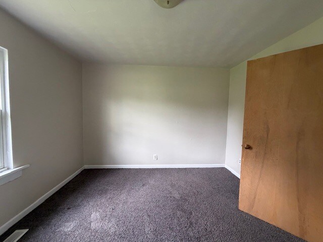 Building Photo - 208 S Bendix Dr