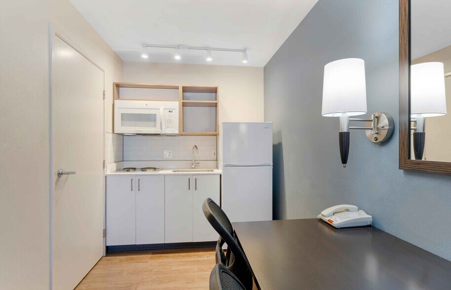 Building Photo - Furnished Studio-San Jose - Milpitas - McCarthy Ranch