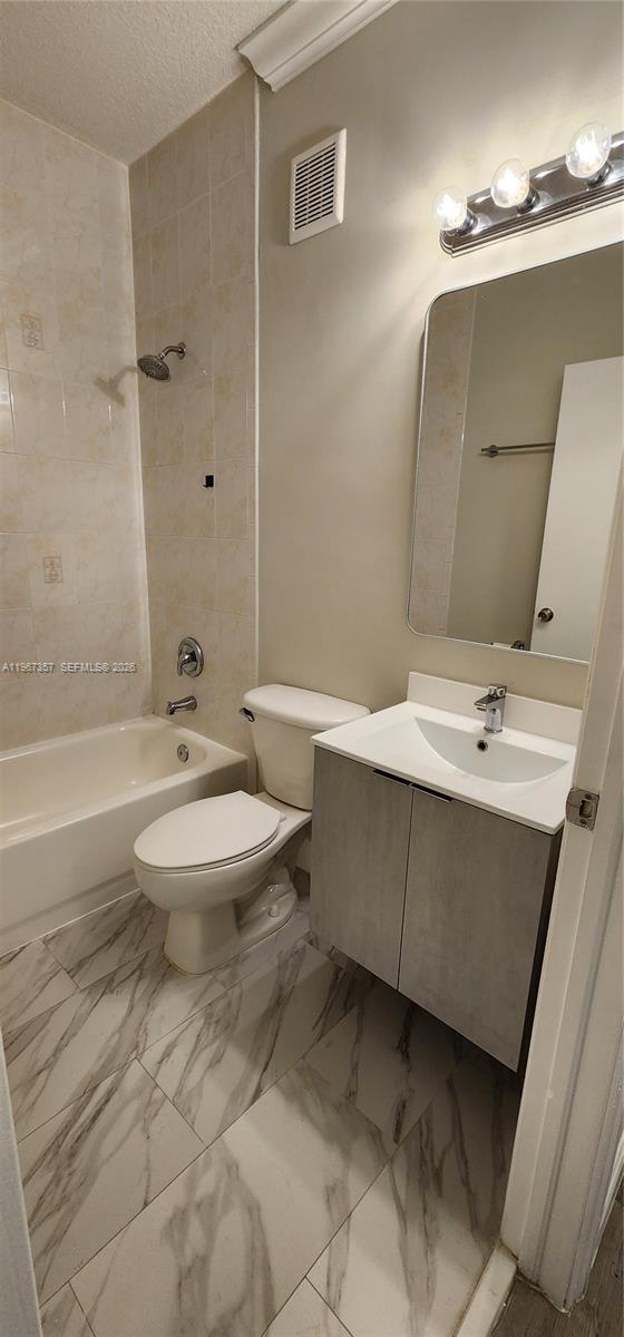 Building Photo - 8551 NW 141st Terrace