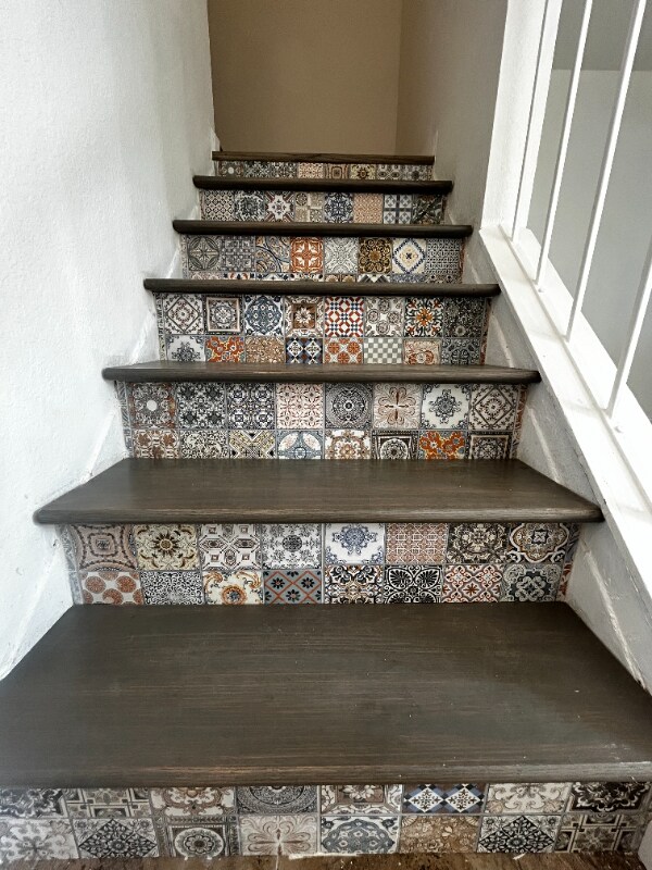 Building Photo - 614 W Arrow Hwy