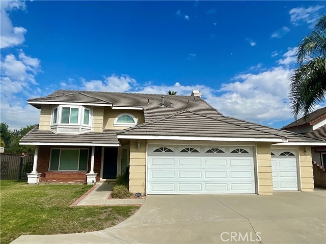Building Photo - 20111 E Roundtree Ct