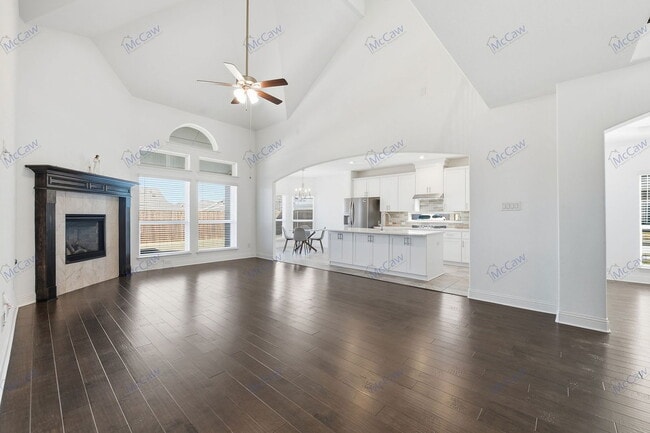 Building Photo - 6700 Palmdale Ln