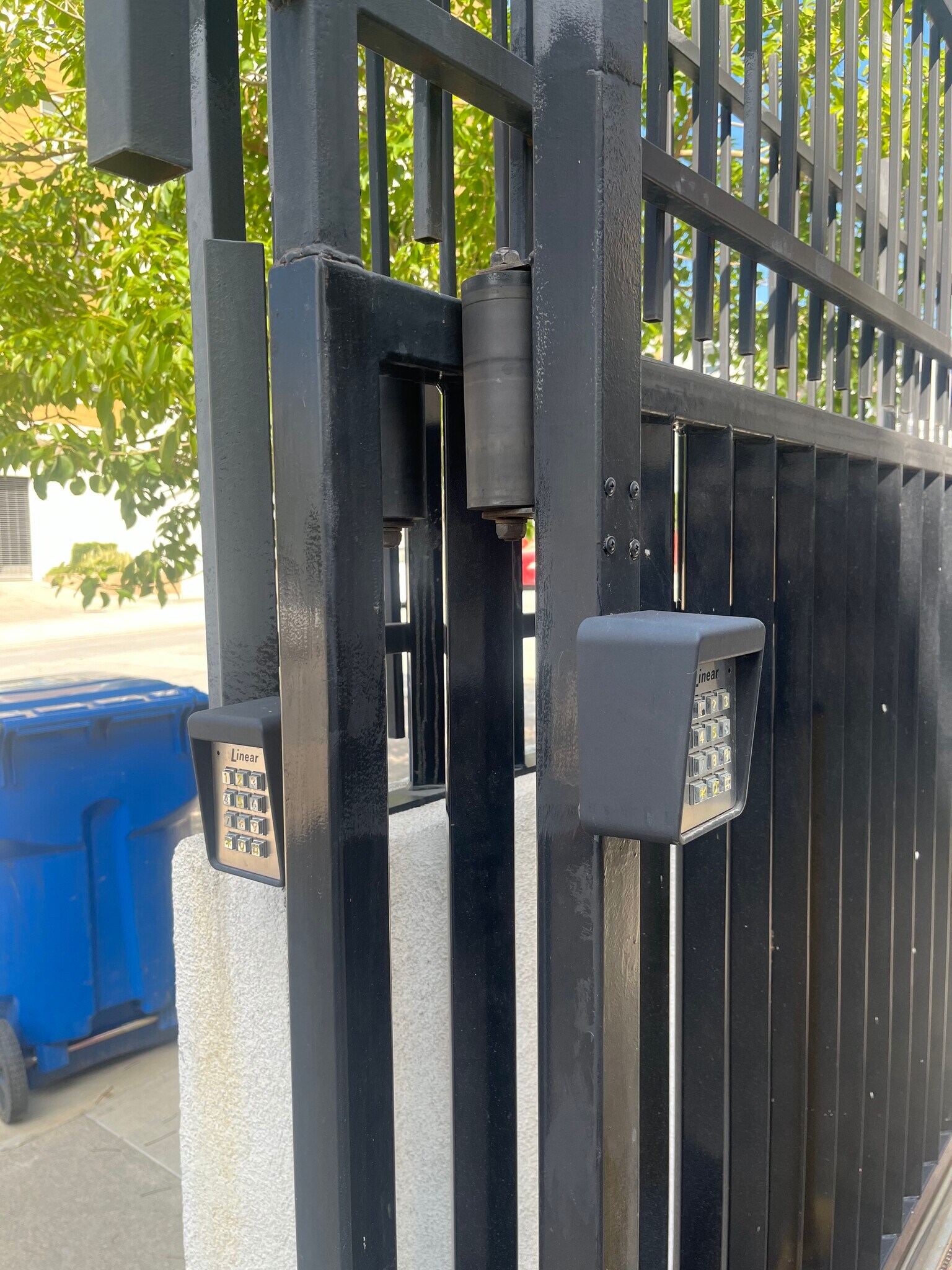 Building Photo - 246 N Dillon St