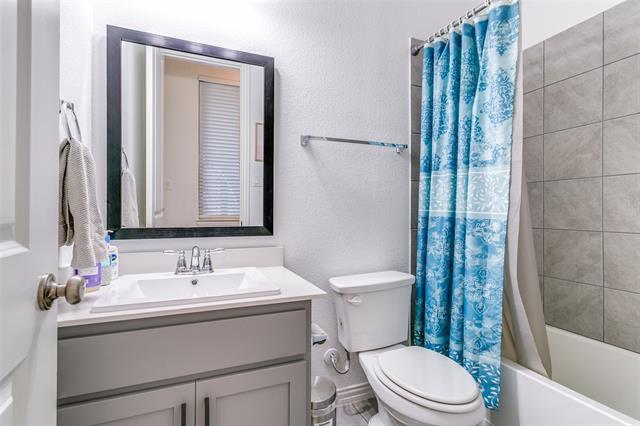 Building Photo - 9831 Romo St