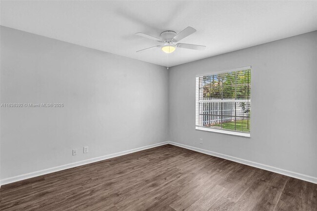 Building Photo - 794 Lake Blvd