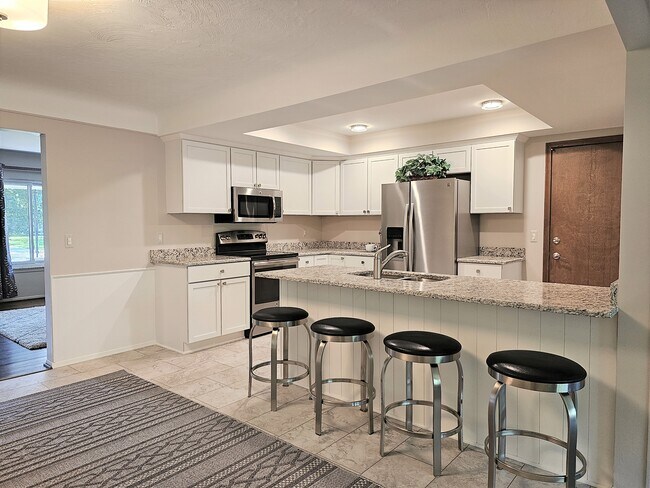 Building Photo - 53416 Tundra Dr